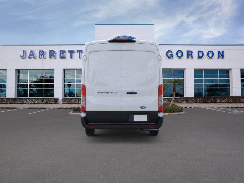 2026 Ford Transit 250