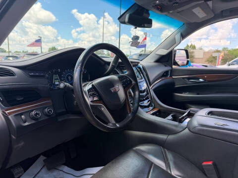 2019 Cadillac Escalade Luxury