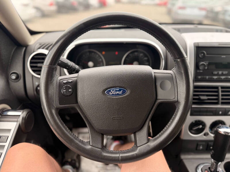 2007 Ford Explorer XLT