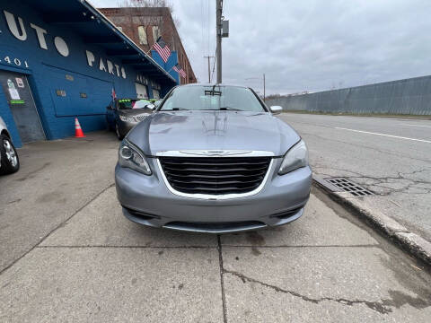 2013 Chrysler 200 Limited