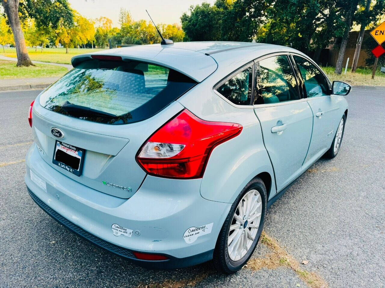 2013 Ford Focus for sale at Two Brothers Auto Sales LLC in Orangevale, CA