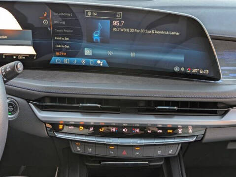 2024 Cadillac XT4 Sport