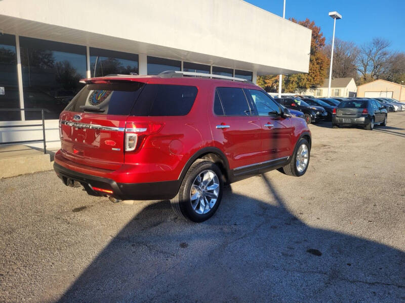 2014 Ford Explorer XLT photo 6