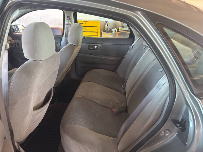 2001 Ford Taurus SEL