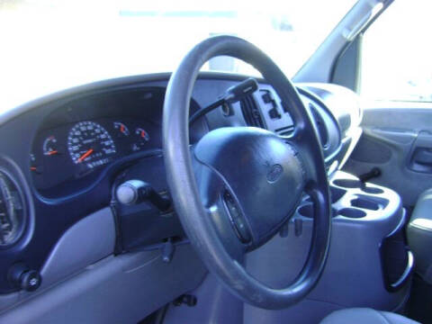 2002 Ford E-Series E-350 SD XL