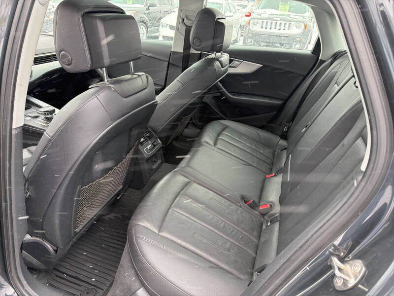 2017 Audi A4 2.0T quattro Premium Plus