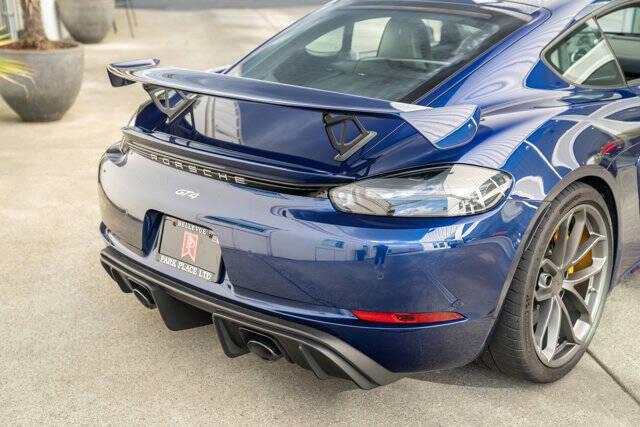 2020 Porsche 718 Cayman 7