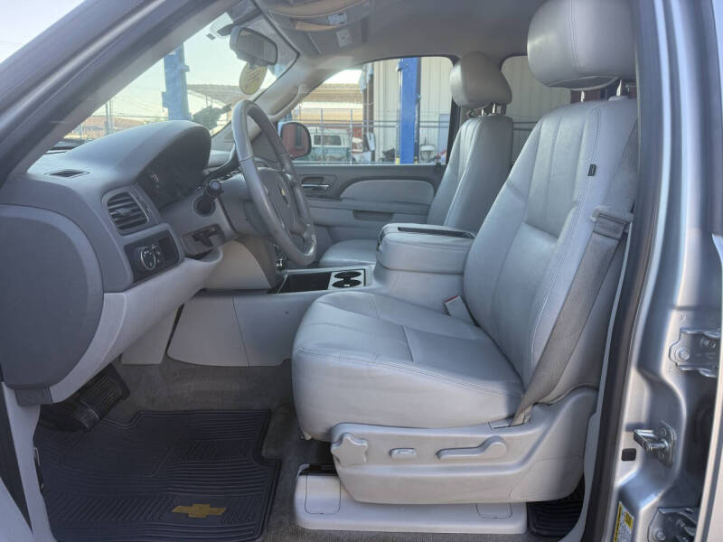 2013 Chevrolet Suburban LT