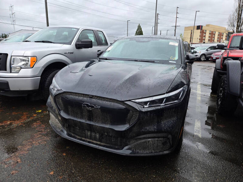 2025 Ford Mustang Mach-E Select