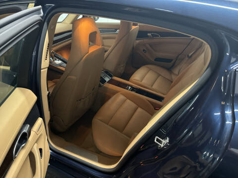 2014 Porsche Panamera