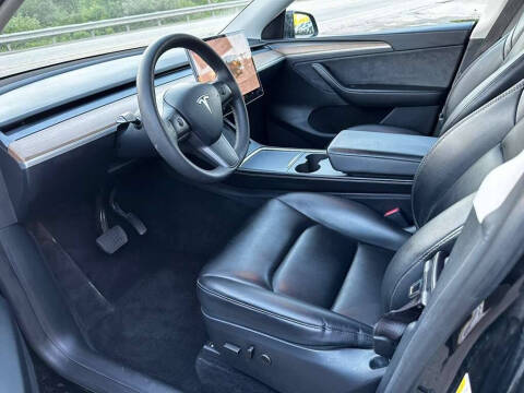 2023 Tesla Model Y Long Range