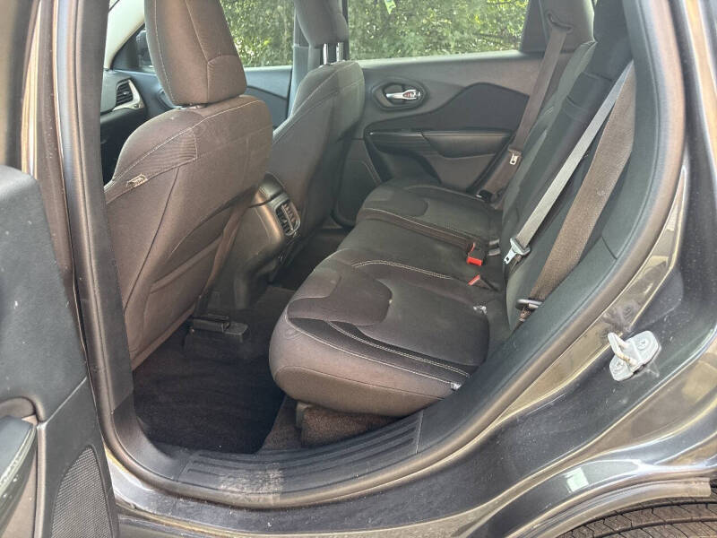 2015 Jeep Cherokee Altitude