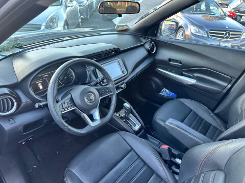 2018 Nissan Kicks SR