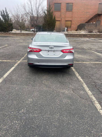 2020 Toyota Camry LE