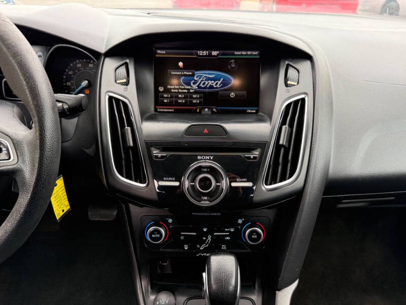 2018 Ford Focus SEL