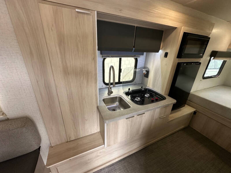 2021 Winnebago Hike