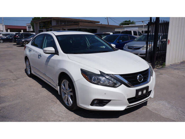 2017 Nissan Altima for sale at Monthly Auto Sales in Fort Worth TX