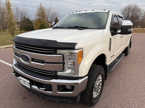 2017 Ford F-250 Super Duty Lariat