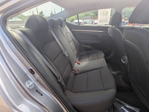 2019 Hyundai Elantra