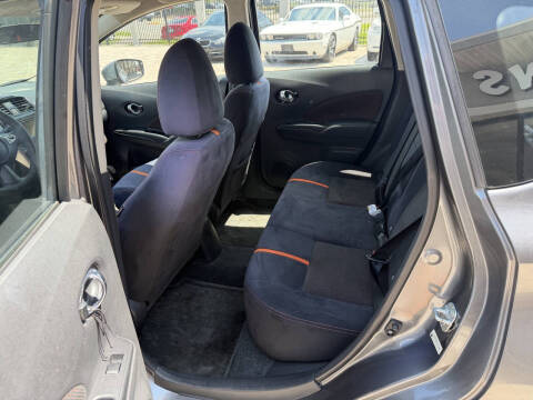 2016 Nissan Versa Note SR