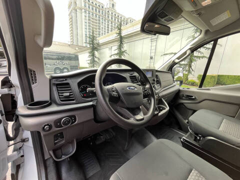 2025 Ford Transit