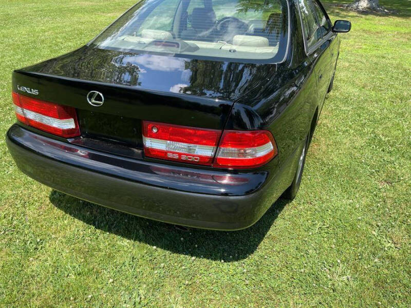2001 Lexus ES 300
