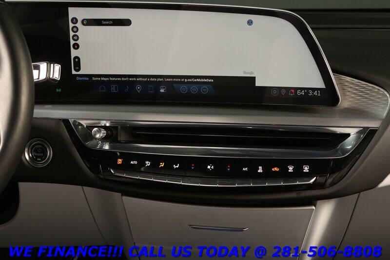 2024 Cadillac LYRIQ Luxury 1