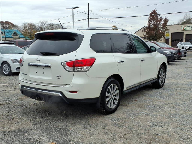 2016 Nissan Pathfinder SL