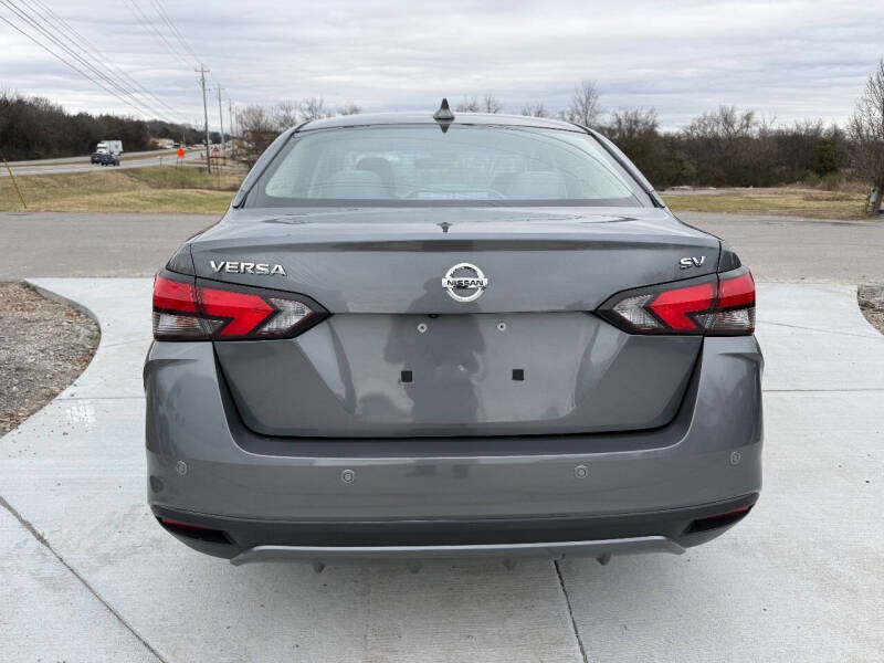 2021 Nissan Versa SV