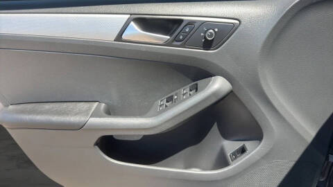 2015 Volkswagen Jetta