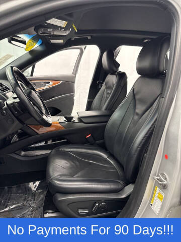 2019 Lincoln Nautilus Reserve