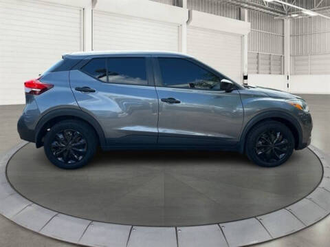2020 Nissan Kicks S