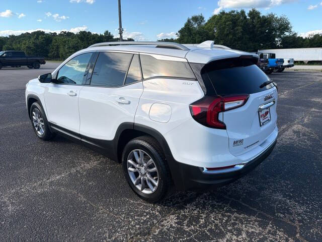 2024 GMC Terrain SLT