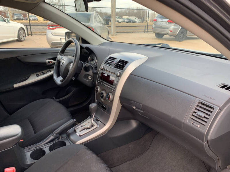 2011 Toyota Corolla S