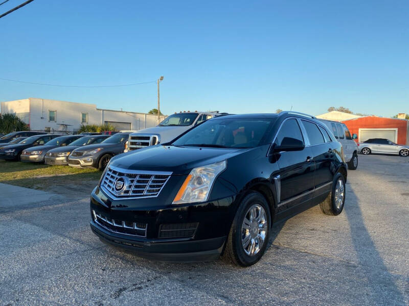 2013 Cadillac SRX for sale at ONYX AUTOMOTIVE, LLC in Largo FL