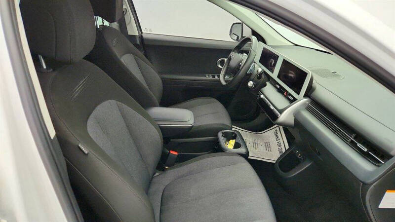 2022 Hyundai Ioniq 5 SE