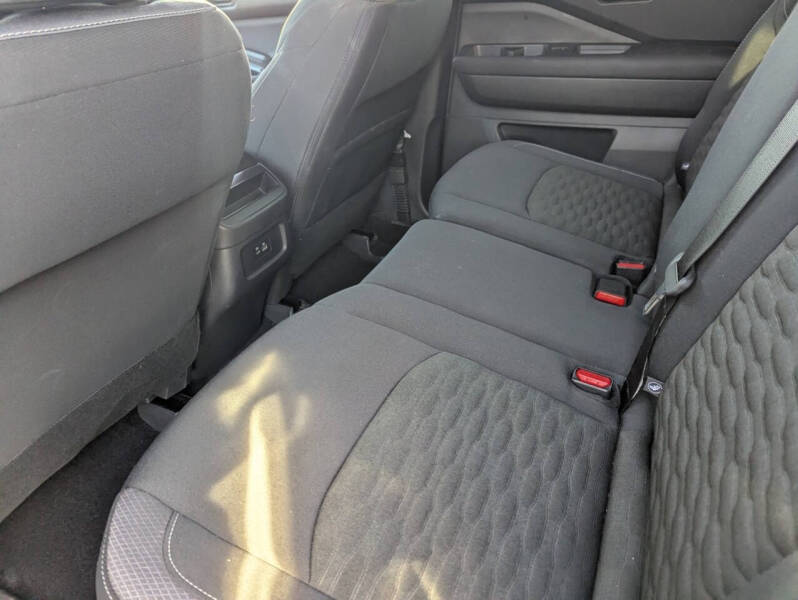 2024 Nissan Pathfinder S