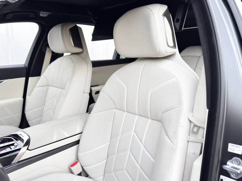 2023 BMW i7 xDrive60