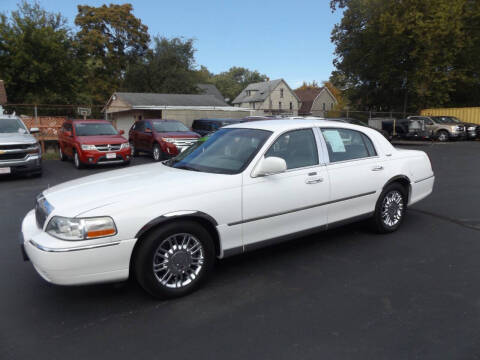2010 Lincoln Town Car Signature Limited