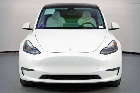 2023 Tesla Model Y Long Range