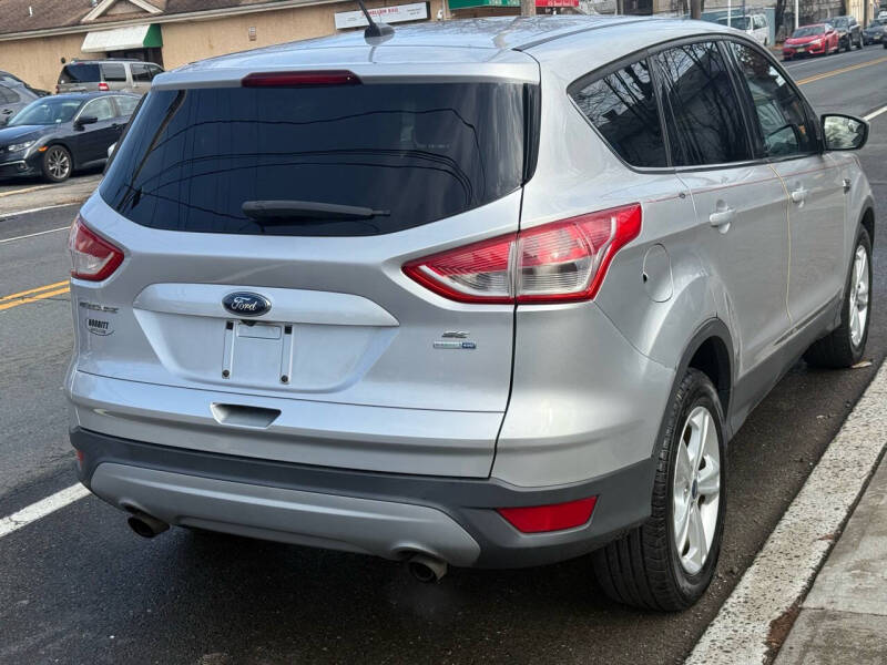 2016 Ford Escape SE photo 14