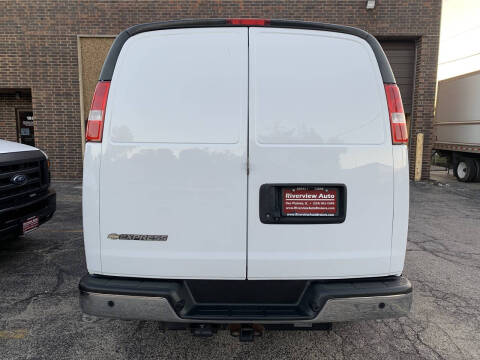 2020 Chevrolet Express 2500
