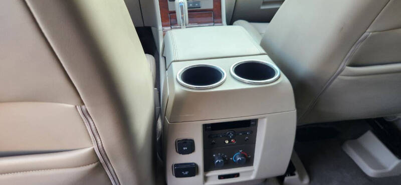 2014 Lincoln Navigator