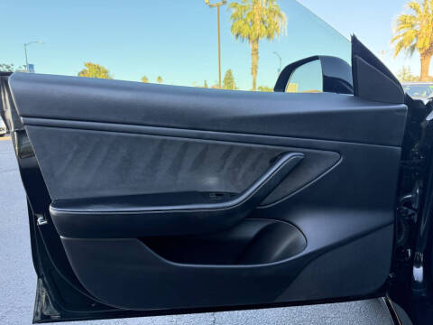 2018 Tesla Model 3 Mid Range