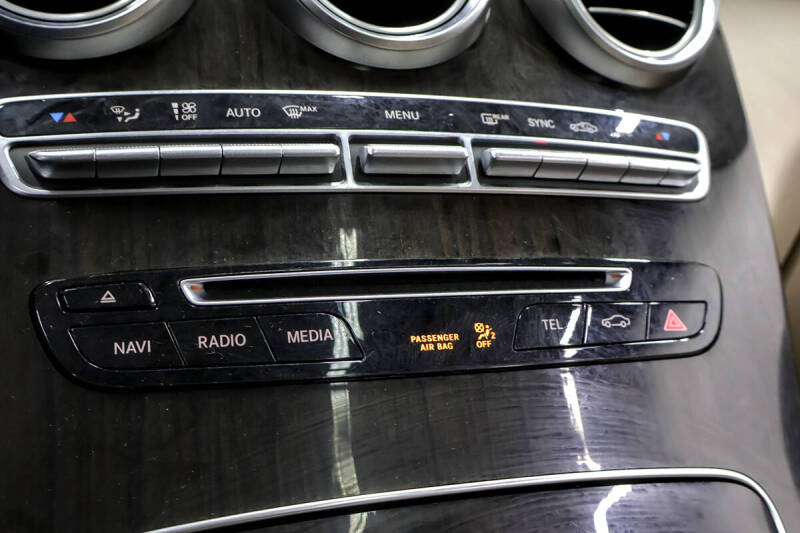 2019 Mercedes-Benz GLC GLC 300