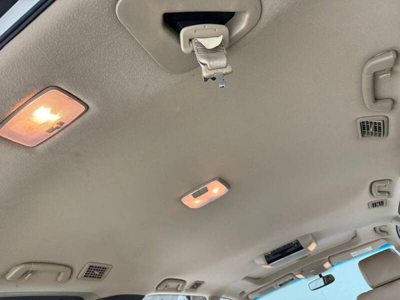 2011 Toyota Sequoia Platinum