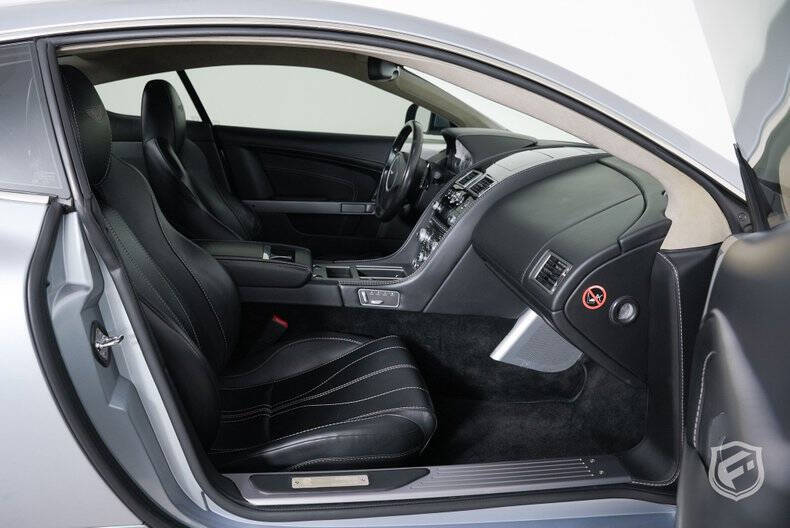 2014 Aston Martin DB9