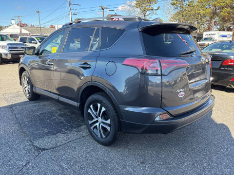 2017 Toyota RAV4 LE