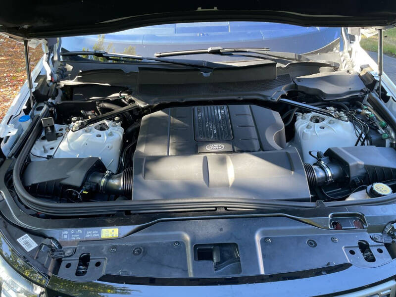 2020 Land Rover Discovery SE