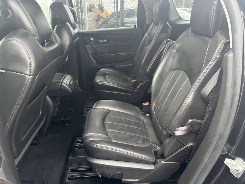 2015 GMC Acadia SLE-1